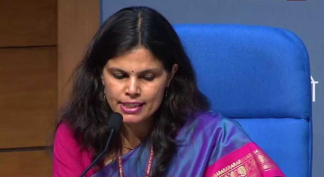 IAS पुण्य सलिला श्रीवास्तव जीवन परिचय | IAS Punya Salila Srivastava Biography In Hindi IAS पुण्य सलिला श्रीवास्तव जीवन परिचय | IAS Punya Salila Srivastava Biography In Hindi