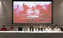 बसपा के इस दिग्गज नेता व पूर्व केंद्रीय मंत्री सहित कई कार्यकर्ता सपा में शामिल, अखिलेश ने दिलाई सदस्यता