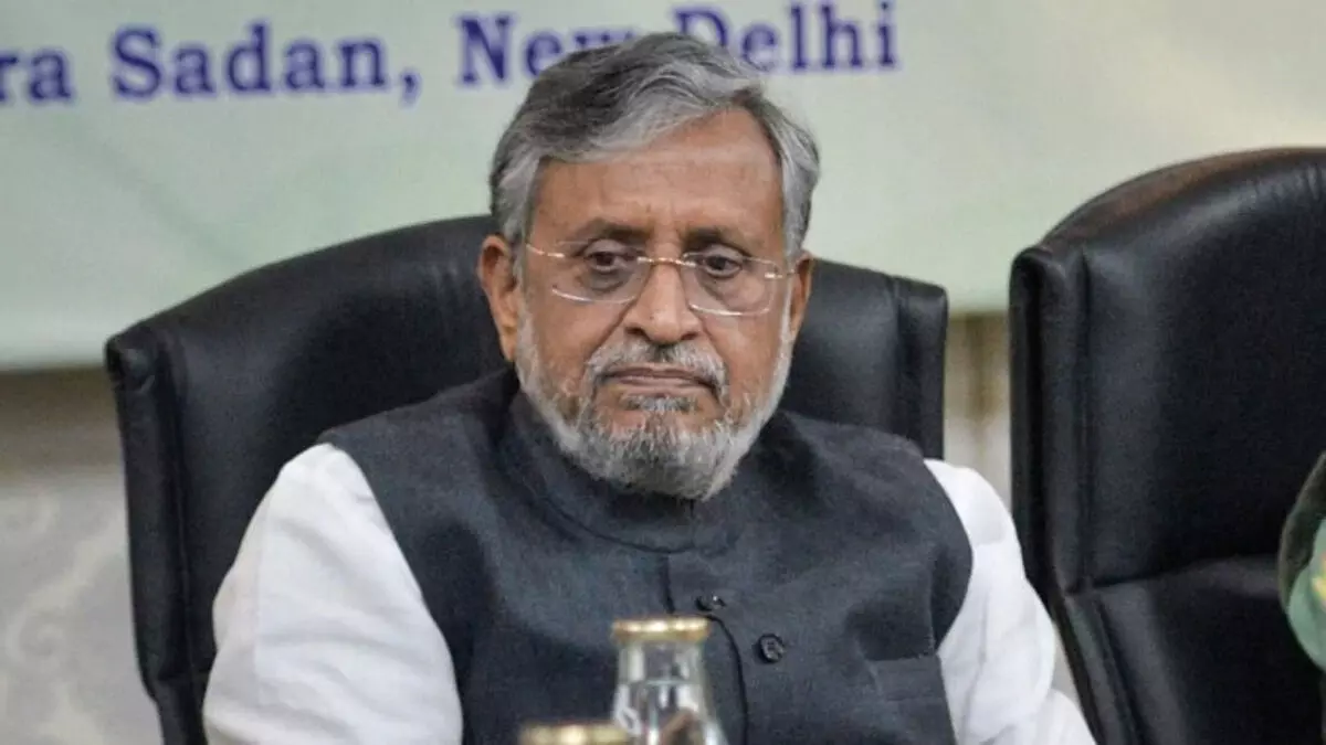 sushil Modi Angry At The Deputy Cm Snatching The Chair Bjp Office Did Not Reach To Welcome Amit Shah