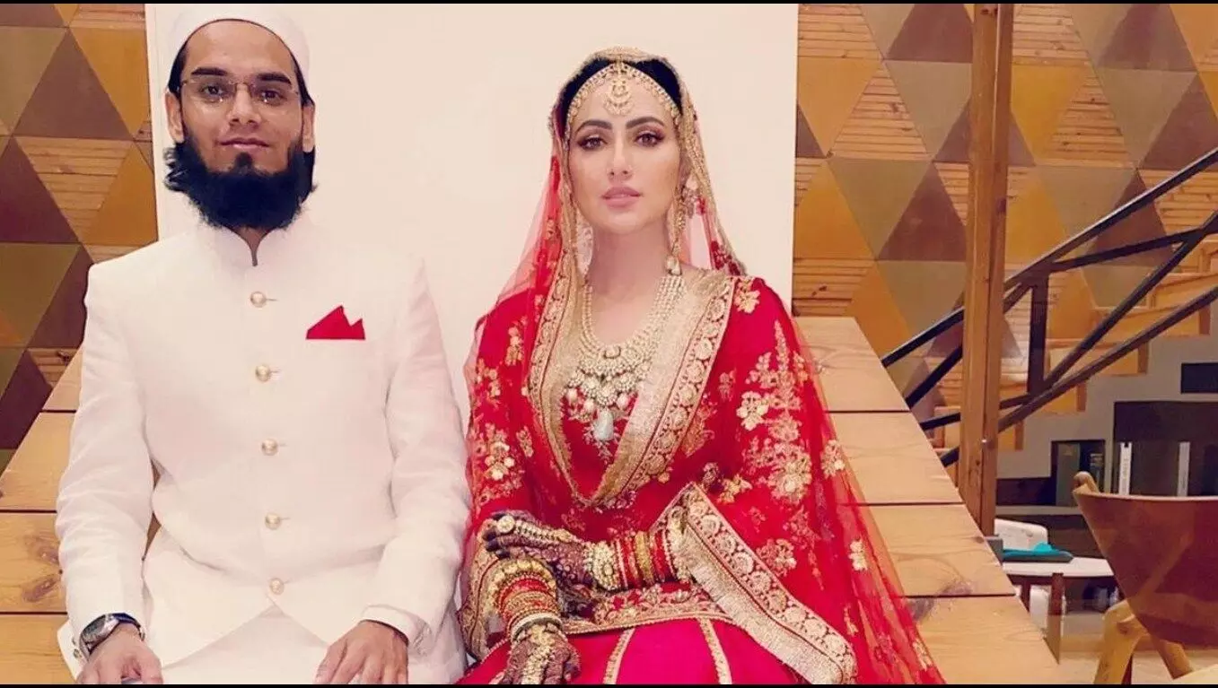 Sana Khan Biography in Hindi सना खान की जीवनी Sana Khan Biography in Hindi सना खान की जीवनी