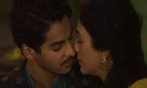 A Suitable Boy: मंदिर में किये Kiss Scene, Netflix के दो अधिकारियों के खिलाफ FIR दर्ज