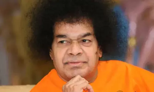 Sathya Sai Baba Biography In Hindi | सत्य साईं बाबा का जीवन परिचय