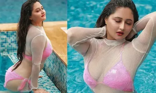 Rashami Desai pink bikini Hot pool photoshoot Naagin