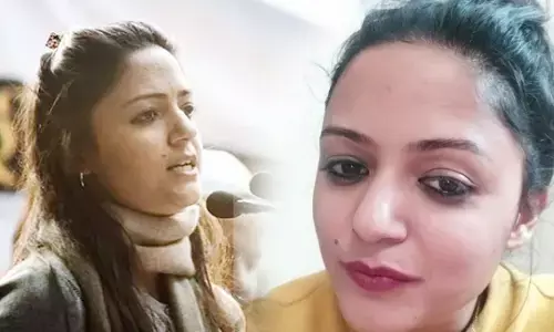 Who is Shehla Rashid & her father what is her father allegation