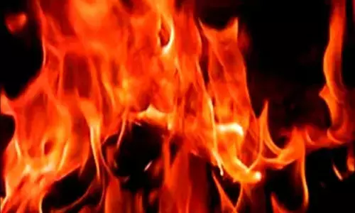 मिशन शक्ति हुआ फेल! भदोही में युवती को दबंगों ने जलाया, महीने बाद दर्ज हुआ केस