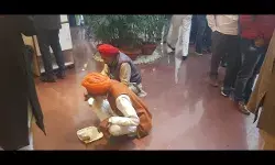 Farmers Protest: किसानों ने ठुकराया मोदी सरकार का खाना, सिंधु बॉर्डर से पैक होकर आया लंच