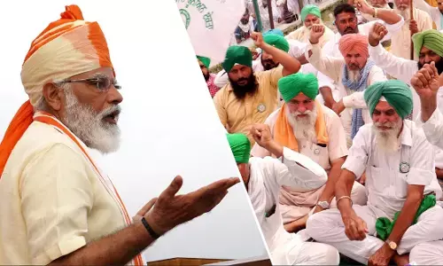 Farmers Protest: किसानों से डर गई मोदी सरकार! कृषि कानूनों में कर सकती है ये 3 अहम् बदलाव Farmers Protest: किसानों से डर गई मोदी सरकार! कृषि कानूनों में कर सकती है ये 3 अहम् बदलाव