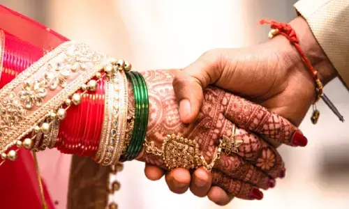 UP : शादी से एक दिन पहले तीन बच्चों के पिता के संग फरार हुई लड़की, Love Jihad के तहत केस दर्ज