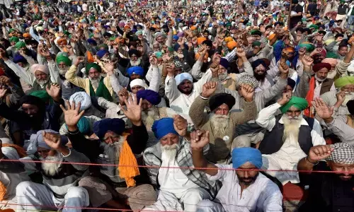 केंद्र ने मांगा तीन दिन का समय, 9 दिसंबर को अगली बैठक, किसान संगठन कृषि कानून रद्द करने की मांग पर अड़े