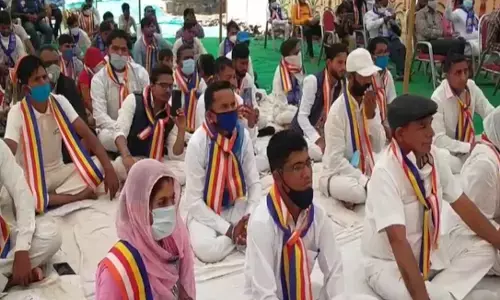 बड़ी खबर: दलित समुदाय के 27 लोगों ने किया धर्म परिवर्तन, जानिए क्या है पूरा मामला