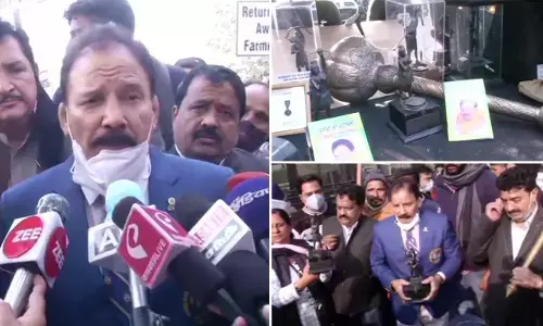 किसान आंदोलन: अवॉर्ड लौटाने राष्ट्रपति भवन जा रहे थे 30 खिलाड़ी, पुलिस ने रोका