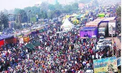 कृषि कानूनों के विरोध में किसानों का भारत बंद, समर्थन में 24 विपक्षी दल, महाराष्ट्र में रेल रोकी