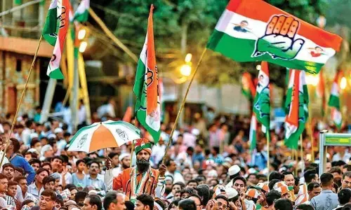 कांग्रेस को फिर हुआ बड़ा नुकसान, अब ये बड़ा नेता भाजपा में हुआ शामिल कांग्रेस को फिर हुआ बड़ा नुकसान, अब ये बड़ा नेता भाजपा में हुआ शामिल