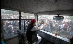 किसान आन्दोलन: अखिलेश यादव ने मोदी सरकार को दी नसीहत, ट्वीट कर कह दी ये बड़ी बात