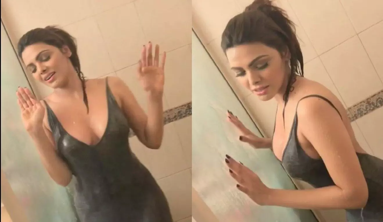Sherlyn Chopra Sexy Video: शर्लिन चोपड़ा की आग लगाती ये सेक्सी और बोल्ड फोटोशूट वीडियो Sherlyn Chopra Sexy Video: शर्लिन चोपड़ा की आग लगाती ये सेक्सी और बोल्ड फोटोशूट वीडियो