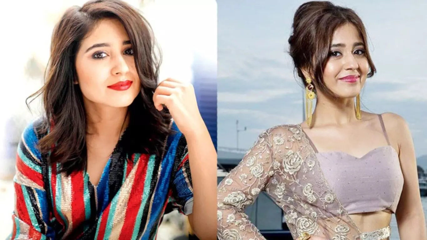 Shweta Tripathi 10 Unseen Bikini Bra Swimsuit Photos Age Shweta Tripathi 10 Unseen Bikini Bra Swimsuit Photos Age