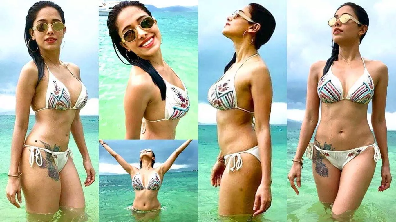 Nushrat Bharucha Sexy Photo: ड्रीम गर्ल एक्ट्रेस नुसरत भरूचा ने शेयर की हॉट फोटो, सेक्सी अदाएं देख फैंस हुए मदहोश Nushrat Bharucha Sexy Photo: ड्रीम गर्ल एक्ट्रेस नुसरत भरूचा ने शेयर की हॉट फोटो, सेक्सी अदाएं देख फैंस हुए मदहोश