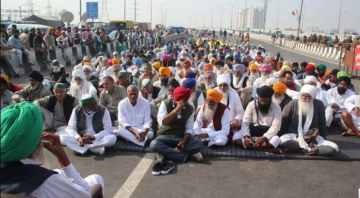 किसान आंदोलन 18वां दिन: किसान बंद करेंगे दिल्ली-जयपुर हाइवे, 14 दिसंबर को भूख हड़ताल