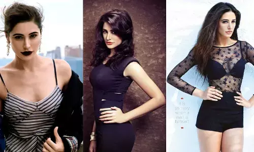 Nargis Fakhri Sexy Photos: नरगिस फाकरी की सेक्सी फोटो हुई वायरल, फैंस में मची खलबली Nargis Fakhri Sexy Photos: नरगिस फाकरी की सेक्सी फोटो हुई वायरल, फैंस में मची खलबली