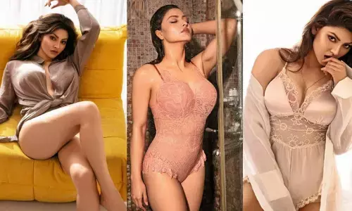 Urvashi Rautela Sexy Video: उर्वशी रौतेला की सेक्सी फोटो वीडियो देख हो जाएंगे मदहोश, हॉटनेस से बरपा रहीं कहर Urvashi Rautela Sexy Video: उर्वशी रौतेला की सेक्सी फोटो वीडियो देख हो जाएंगे मदहोश, हॉटनेस से बरपा रहीं कहर