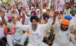 किसान आंदोलन: ठंड से अब तक 29 किसानों की मौत, रविवार को होगी श्रद्धांजलि सभा