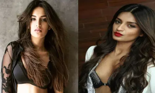 Nidhhi Agerwal Sexy Hot Video: निधि अग्रवाल की बेहद सेक्सी है ये वीडियो, हॉट अंदाज से कर रहीं मदहोश