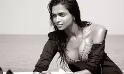 Deepika Padukone Sexy Photos video: दीपिका पदुकोण की खूबसूरत फोटोज ने जीता फैंस का दिल, जमकर हुई तारीफ Deepika Padukone Sexy Photos video: दीपिका पदुकोण की खूबसूरत फोटोज ने जीता फैंस का दिल, जमकर हुई तारीफ