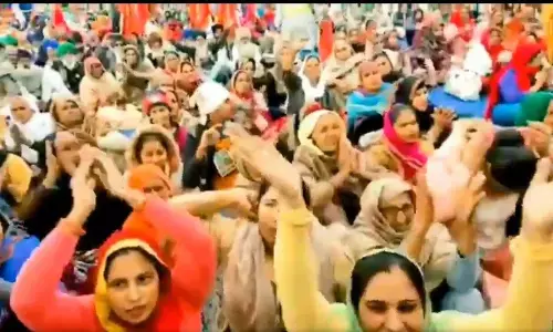 PM मोदी के  मन की बात, ताली-थाली के जरिए किसानों का विरोध