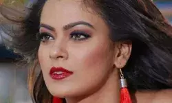 Nidhi Jha Sexy Bhojpuri Gana Hot Video: करे चोए चोए गाने में निधि ने दिखाई बोल्ड अदाएं, देखें हॉट वीडियो Nidhi Jha Sexy Bhojpuri Gana Hot Video: करे चोए चोए गाने में निधि ने दिखाई बोल्ड अदाएं, देखें हॉट वीडियो