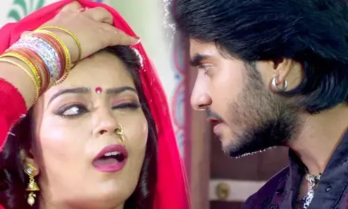 Nidhi Jha Sexy Bhojpuri Gana Hot Video: पवन सिंह और निधि झां का ऐसा रोमांस देख आप भी रह जायेगें हैरान Nidhi Jha Sexy Bhojpuri Gana Hot Video: पवन सिंह और निधि झां का ऐसा रोमांस देख आप भी रह जायेगें हैरान