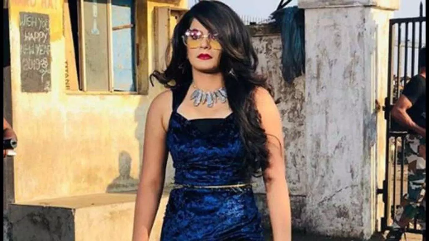 Nidhi Jha Sexy Bhojpuri Gana Hot Video: गर्मी बा देहिया में गाने पर पवन सिंह और निधि ने किया खूब रोमांस