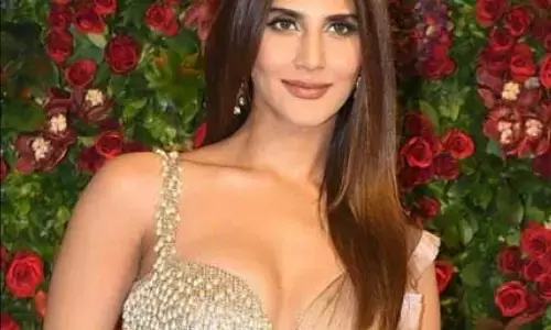 Vaani Kapoor Hot Sexy Video: वाणी कपूर के सेक्सी वीडियो ने फैंस को किया इंप्रेस, देखें दिलकश अंदाज