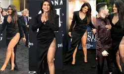 Priyanka Chopra Sexy Video: प्रिंयका चोपड़ा अपनी इस सेक्सी वीडियो से फैन्स को करा रही हैं ठंडक का एहसास Priyanka Chopra Sexy Video: प्रिंयका चोपड़ा अपनी इस सेक्सी वीडियो से फैन्स को करा रही हैं ठंडक का एहसास