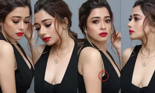 Tina Datta Sexy Video: टीना दत्ता की बिकिनी वीडियो को देख उड़े फैंस के होश, सेक्सी अदाओं से किया हैरान Tina Datta Sexy Video: टीना दत्ता की बिकिनी वीडियो को देख उड़े फैंस के होश, सेक्सी अदाओं से किया हैरान