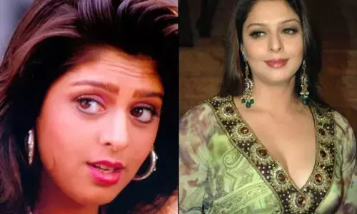 Nagma Hot Sexy Video: नगमा का सेक्सी वीडियो सोशल मीडिया पर वायरल, देखें ये बोल्ड और हॉट अवतार Nagma Hot Sexy Video: नगमा का सेक्सी वीडियो सोशल मीडिया पर वायरल, देखें ये बोल्ड और हॉट अवतार