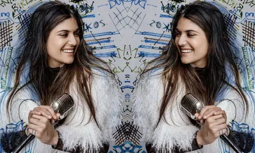 Ananya Birla Sexy Photo: कुमार मंगलम बिड़ला की बेटी अनन्या बिड़ला किसी हॉट एक्ट्रेस से नहीं कम, सेक्सी फोटो सोशल मीडिया पर वायरल