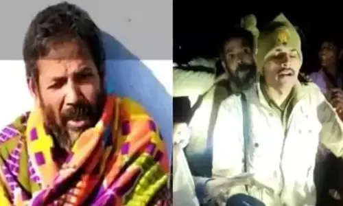 बदायूं: गांव में ही छिपा था आरोपी महंत, इनामी राशि बढ़ते ही ग्रामीणों ने पकड़कर पुलिस को सौंपा