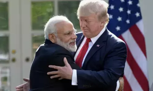 लोकतंत्र को शर्मसार करने वाले डोनाल्ड ट्रंप से क्या अब भी दोस्ती रखेंगे PM मोदी? लोकतंत्र को शर्मसार करने वाले डोनाल्ड ट्रंप से क्या अब भी दोस्ती रखेंगे PM मोदी?