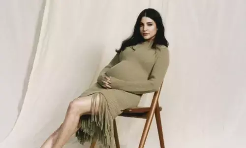 Anushka Sharma will soon Become a Mother