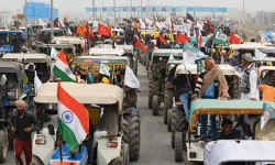 26 जनवरी को किसान आउटर रिंग रोड पर निकालेंगे ट्रैक्टर रैली, बोले- समारोह में नहीं पहुंचेगी बाधा 26 जनवरी को किसान आउटर रिंग रोड पर निकालेंगे ट्रैक्टर रैली, बोले- समारोह में नहीं पहुंचेगी बाधा