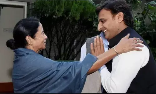 West Bengal Assembly Elections 2021: अखिलेश यादव का बड़ा बयान, पश्चिम बंगाल में BJP को हराने के लिए कर दी ये बड़ी घोषणा West Bengal Assembly Elections 2021: अखिलेश यादव का बड़ा बयान, पश्चिम बंगाल में BJP को हराने के लिए कर दी ये बड़ी घोषणा