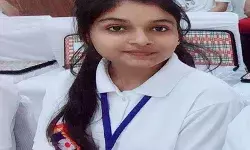 कल हरिद्वार की छात्रा सृष्टि गोस्वामी उत्तराखंड की एक दिन के लिए बनेंगी मुख्यमंत्री कल हरिद्वार की छात्रा सृष्टि गोस्वामी उत्तराखंड की एक दिन के लिए बनेंगी मुख्यमंत्री