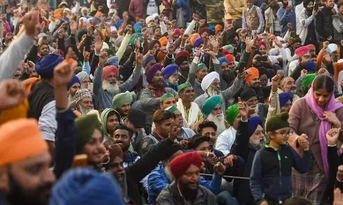 किसानों की सरकार से 11वें दौर की वार्ता आज, इन मुद्दों पर हो सकती है चर्चा किसानों की सरकार से 11वें दौर की वार्ता आज, इन मुद्दों पर हो सकती है चर्चा