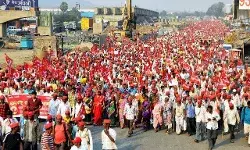 नासिक से मुंबई 180 KM लंबी रैली निकाल रहे किसान, कल यहां करेंगे शक्ति प्रदर्शन नासिक से मुंबई 180 KM लंबी रैली निकाल रहे किसान, कल यहां करेंगे शक्ति प्रदर्शन