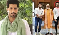 दीप सिद्धू का क्या है बीजेपी से कनेक्शन? किसान रैली में हिंसा भड़काने के लग रहे हैं आरोप दीप सिद्धू का क्या है बीजेपी से कनेक्शन? किसान रैली में हिंसा भड़काने के लग रहे हैं आरोप