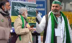 FIR against 6 farmer leaders including Rakesh Tikait, Yogendra Yadav in tractor rally violence FIR against 6 farmer leaders including Rakesh Tikait, Yogendra Yadav in tractor rally violence