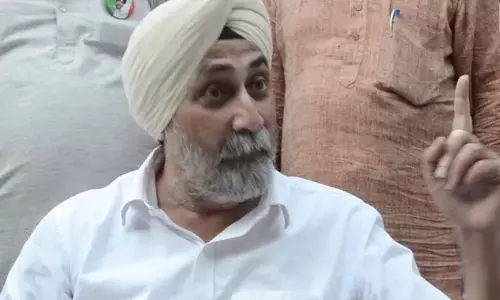 BREAKING: किसान आंदोलन में बड़ी फूट, दो संगठन हुए अलग BREAKING: किसान आंदोलन में बड़ी फूट, दो संगठन हुए अलग