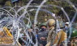 किसान आंदोलन पर एक्शन, योगी ने DM-SP को दिये ये सख्त निर्देश किसान आंदोलन पर एक्शन, योगी ने DM-SP को दिये ये सख्त निर्देश