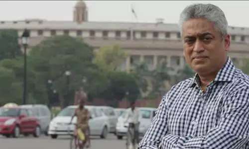 राजदीप सरदेसाई को इंडिया टुडे ने दो हफ्ते के लिए ऑफ एयर किया, अब इस्तीफा देने की ख़बर, ये है वजह राजदीप सरदेसाई को इंडिया टुडे ने दो हफ्ते के लिए ऑफ एयर किया, अब इस्तीफा देने की ख़बर, ये है वजह