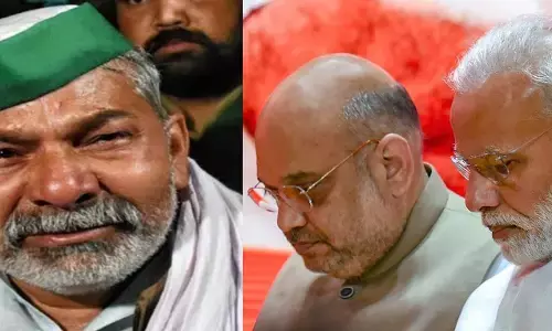 अहंकार की हार: टिकैत के आंसुओं ने बिगाड़ा BJP का खेल, पुलिस पीछे हटी, जाने पूरी रात क्या हुआ अहंकार की हार: टिकैत के आंसुओं ने बिगाड़ा BJP का खेल, पुलिस पीछे हटी, जाने पूरी रात क्या हुआ